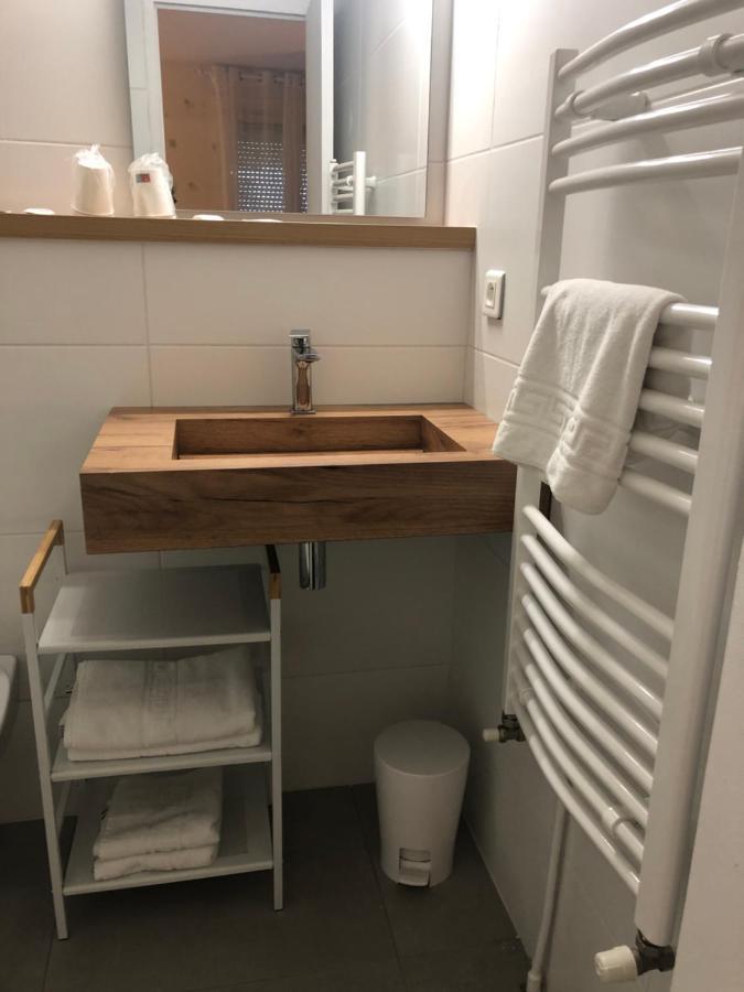 Hotel Le Relais Fleurance エクステリア 写真