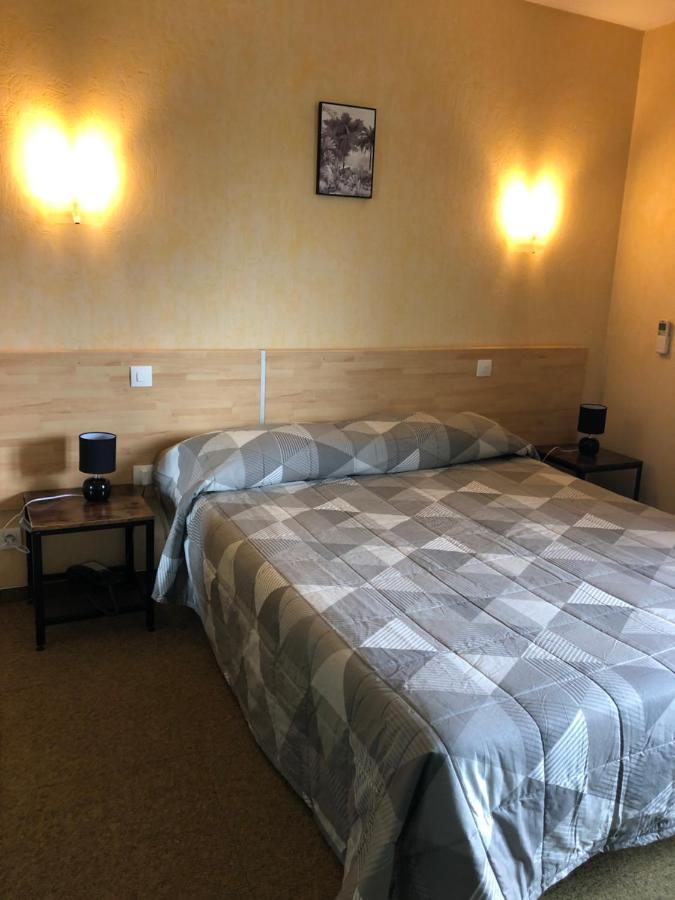 Hotel Le Relais Fleurance エクステリア 写真